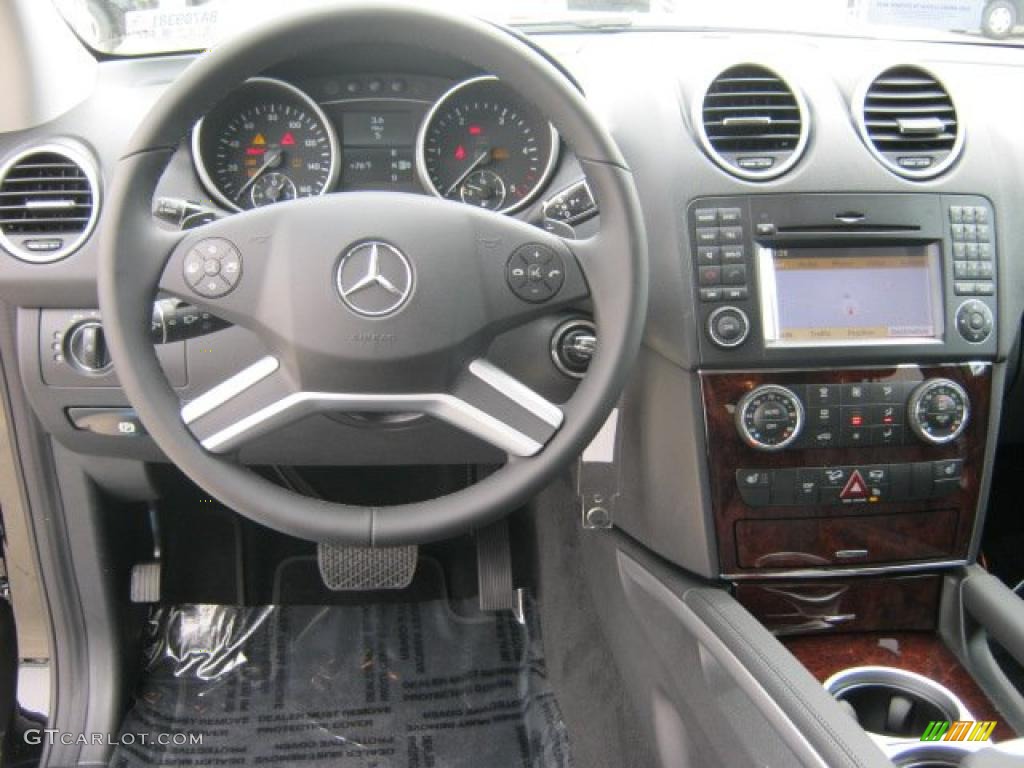 2011 Mercedes-Benz ML 350 BlueTEC 4Matic Black Dashboard Photo #46798563