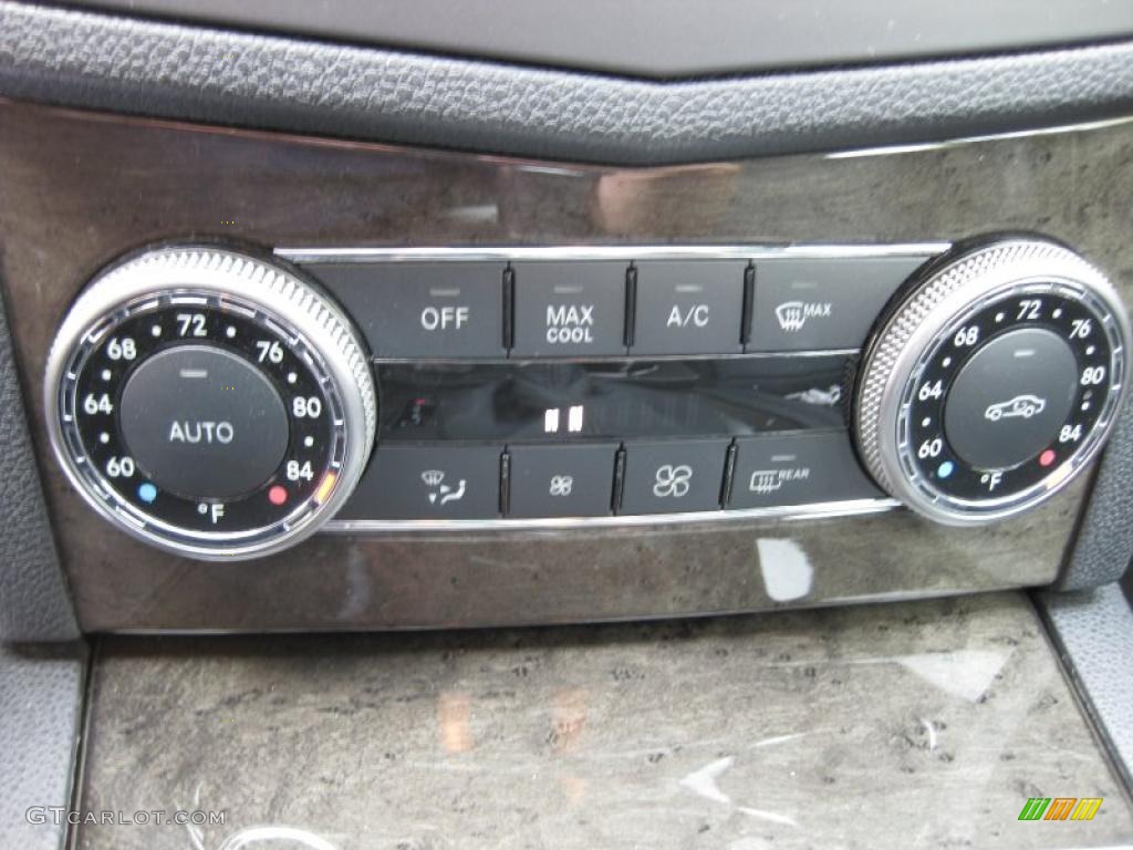 2008 Mercedes-Benz C 63 AMG Controls Photo #46800687