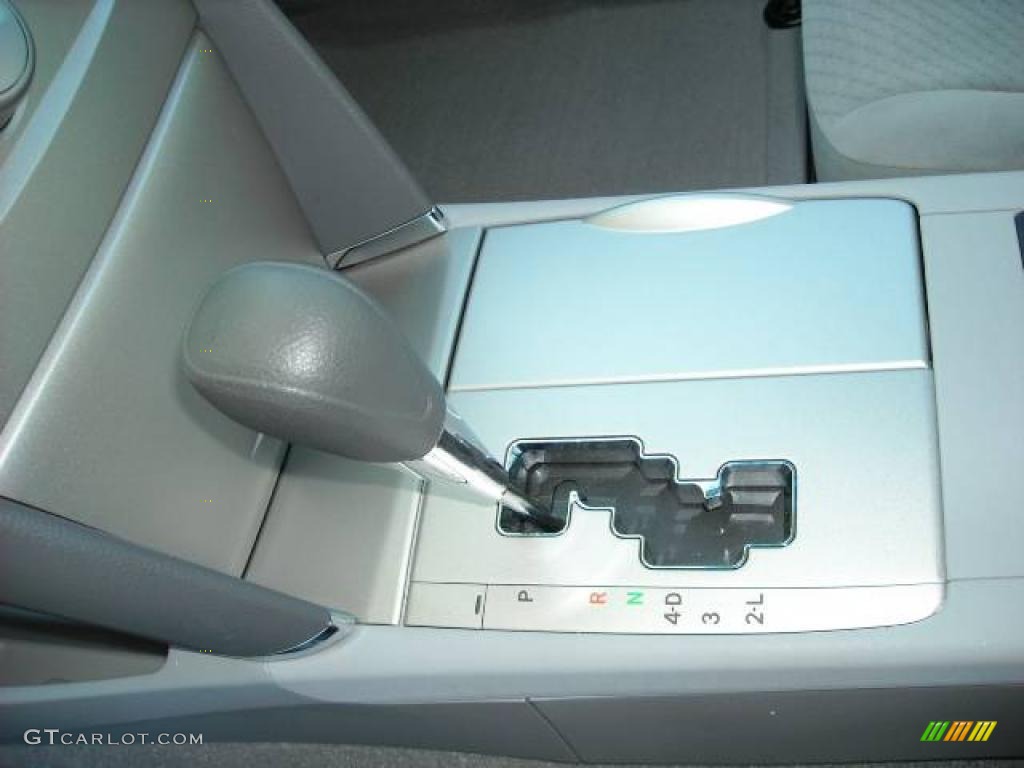 2009 Camry LE - Classic Silver Metallic / Bisque photo #12
