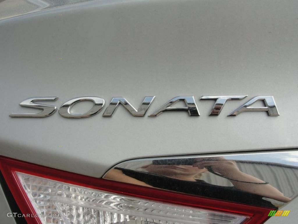 2011 Sonata GLS - Radiant Silver / Gray photo #15