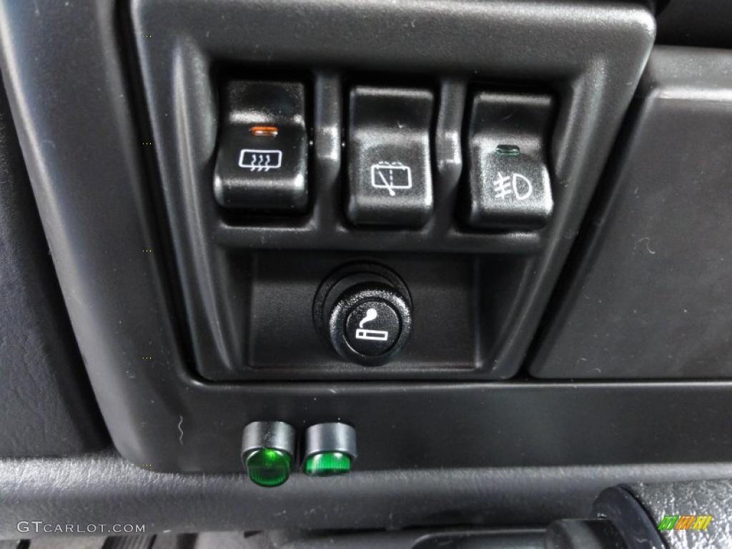 1999 Jeep Wrangler Sport 4x4 Controls Photo #46805349