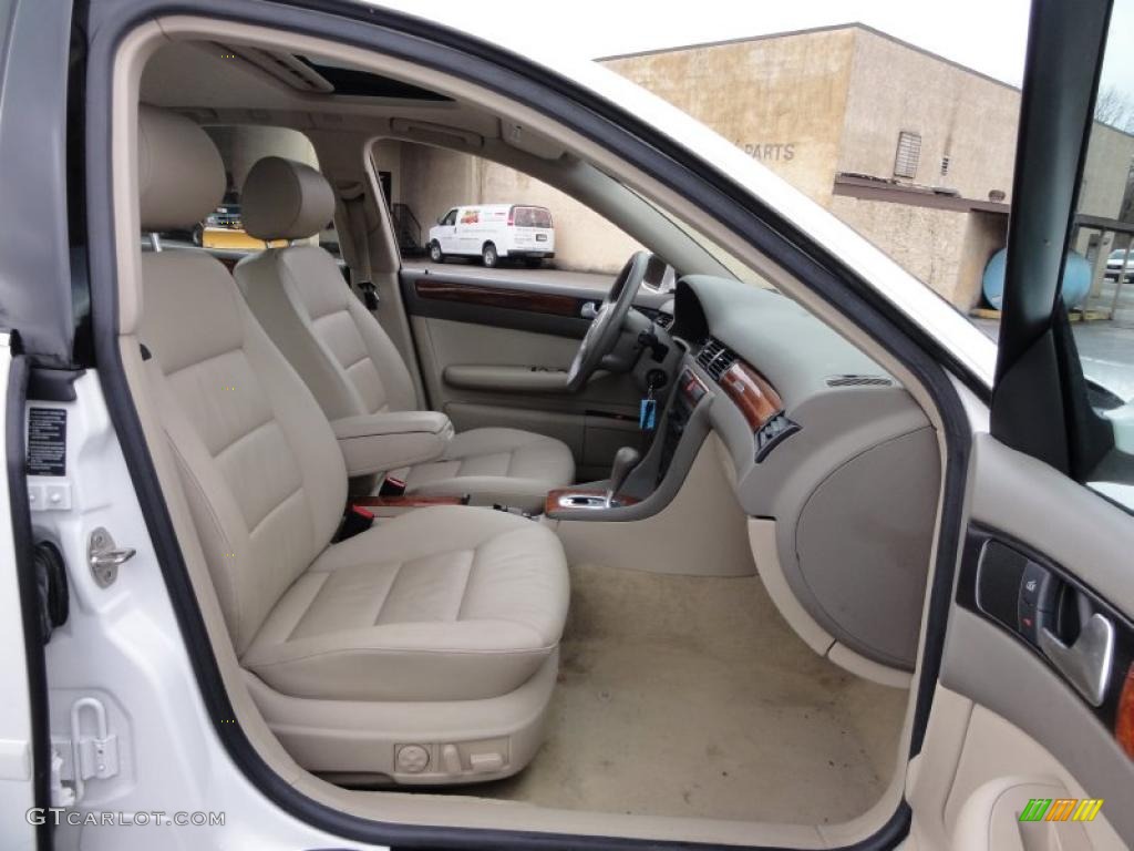2003 A6 3.0 quattro Sedan - Polar White / Beige photo #19