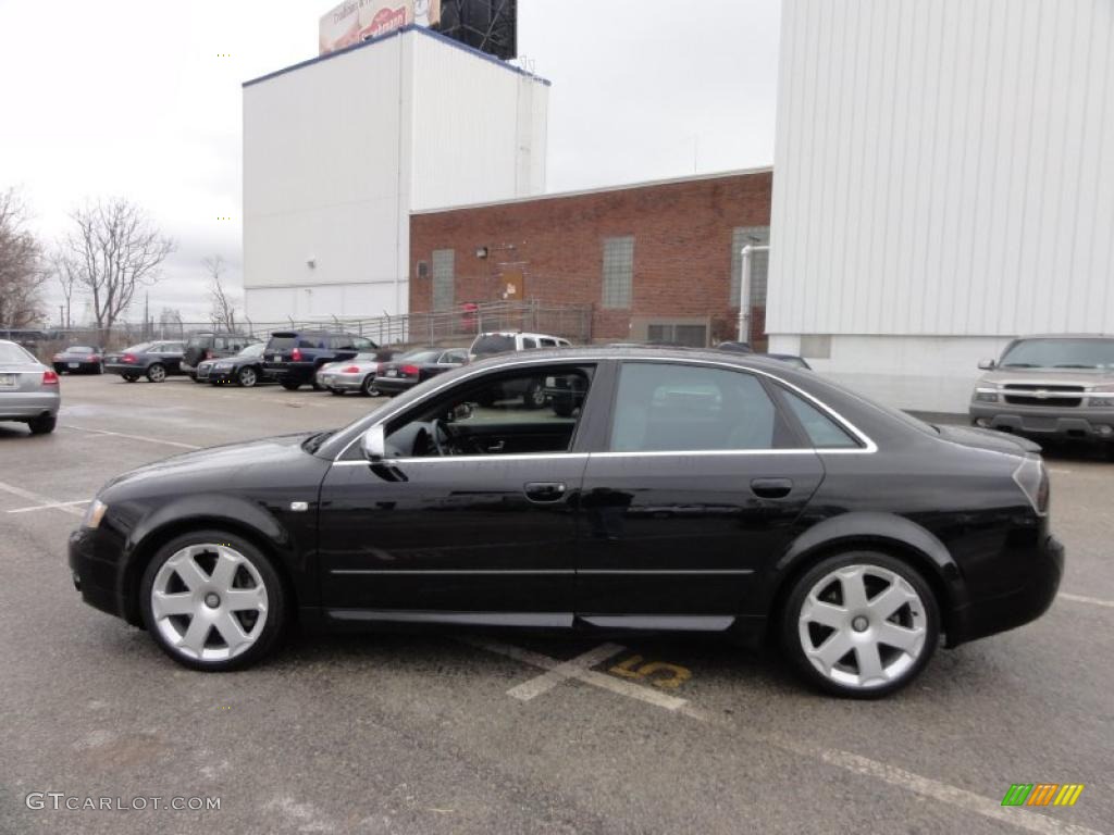 Brilliant Black 2004 Audi S4 4.2 quattro Sedan Exterior Photo #46806327