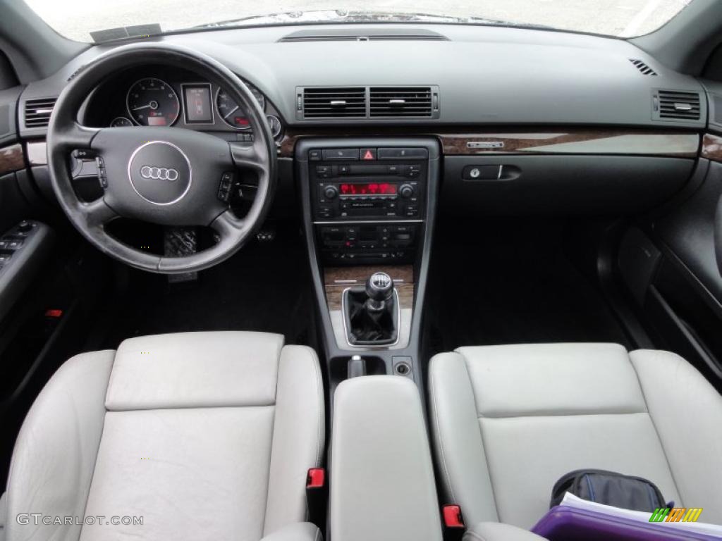 2004 Audi S4 4.2 quattro Sedan Silver Dashboard Photo #46806585