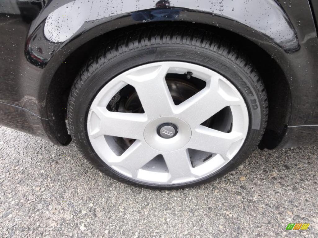 2004 Audi S4 4.2 quattro Sedan Wheel Photo #46806633