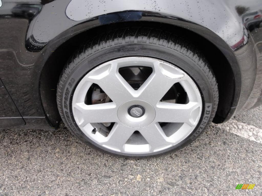 2004 Audi S4 4.2 quattro Sedan Wheel Photo #46806651