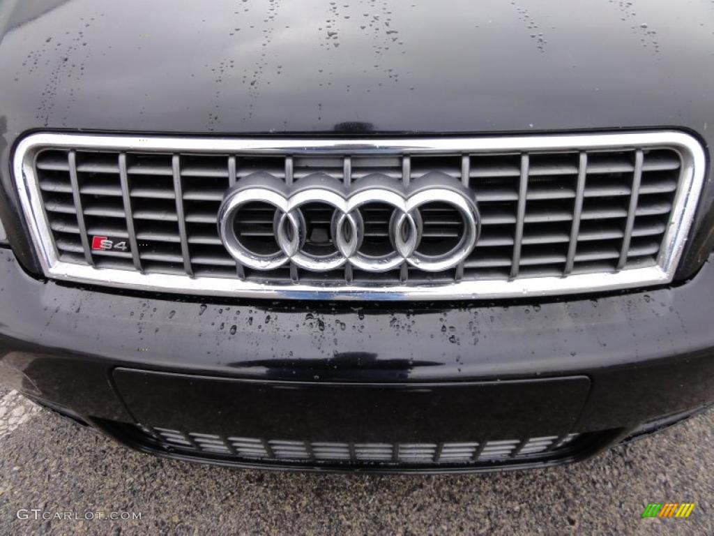 2004 Audi S4 4.2 quattro Sedan Marks and Logos Photo #46806714