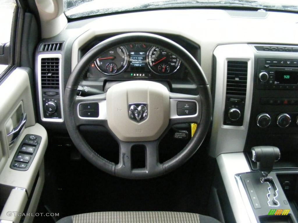 2009 Ram 1500 Big Horn Edition Crew Cab 4x4 - Austin Tan Pearl / Light Pebble Beige/Bark Brown photo #15