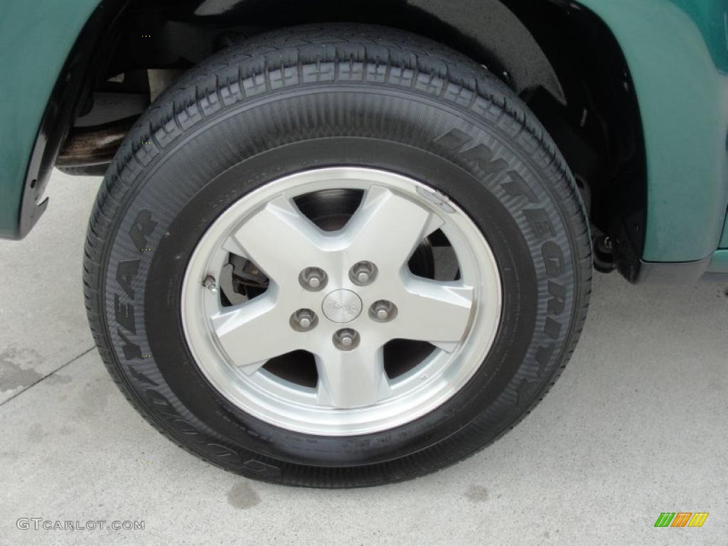 2004 Jeep Liberty Limited Wheel Photo #46813902