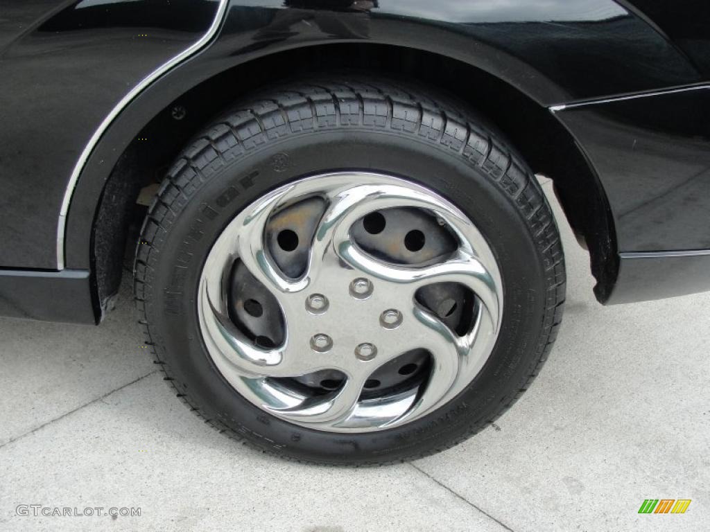 2005 Focus ZX4 S Sedan - Pitch Black / Dark Flint/Light Flint photo #13