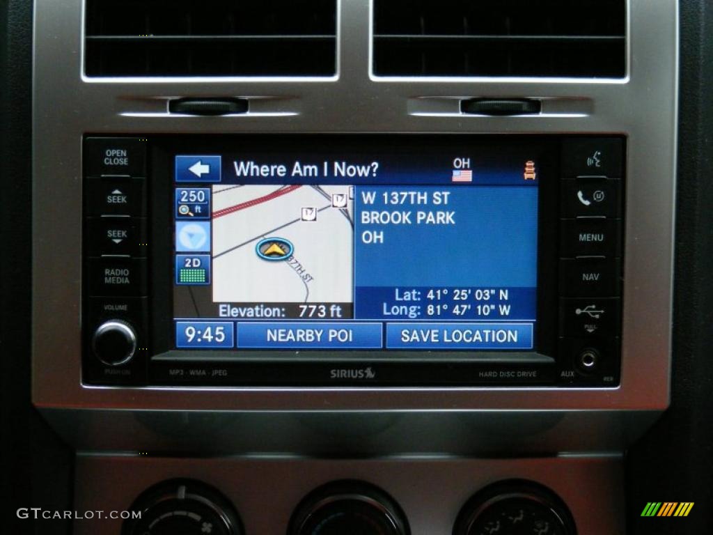 2009 Dodge Nitro R/T 4x4 Navigation Photos