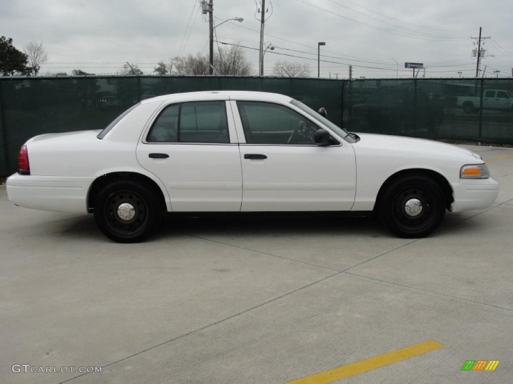Vibrant White 2007 Ford Crown Victoria Police Interceptor Exterior Photo #46815717