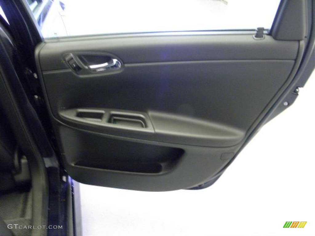 2011 Impala LT - Imperial Blue Metallic / Ebony photo #10