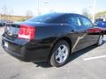 Brilliant Black Crystal Pearl - Charger 3.5L Photo No. 3