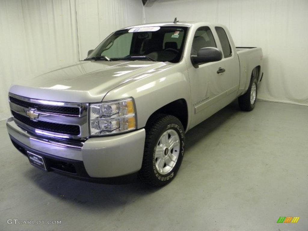 2008 Silverado 1500 Z71 Extended Cab 4x4 - Silver Birch Metallic / Ebony photo #3