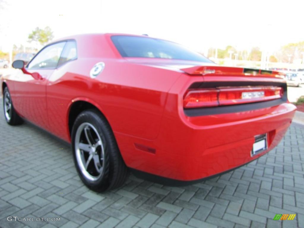 2010 Challenger SE - TorRed / Dark Slate Gray photo #2