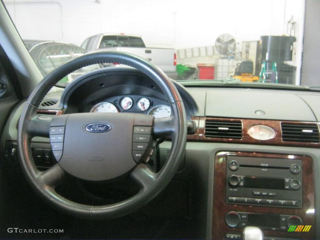 2005 Ford Five Hundred Limited Shale Grey Dashboard Photo #46820910