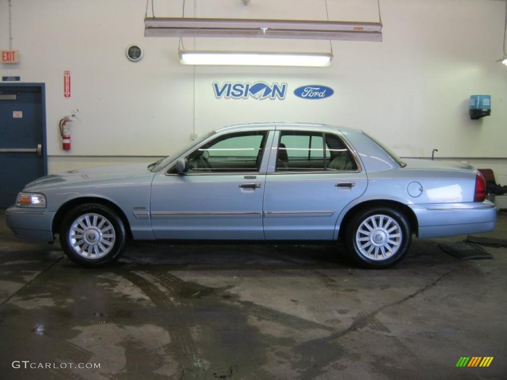 2010 Grand Marquis LS Ultimate Edition - Light Ice Blue Metallic / Light Camel photo #14