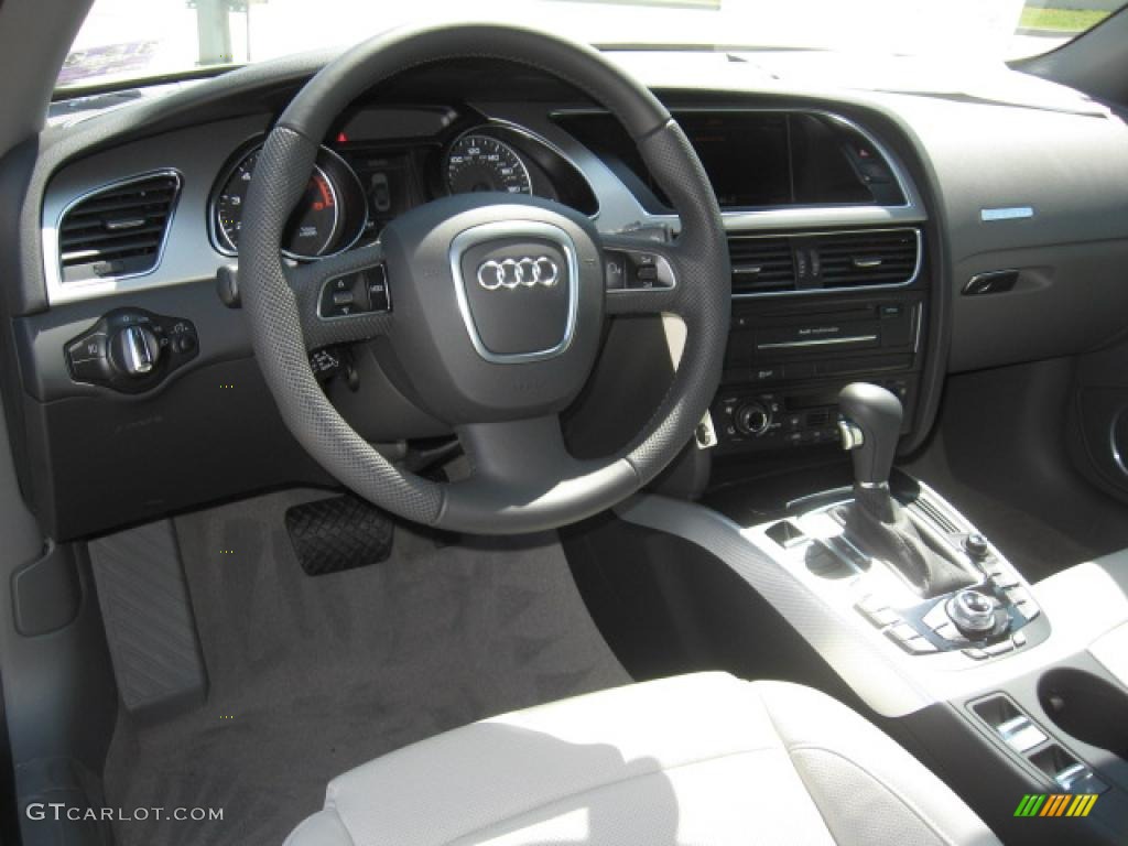 Light Grey Interior 2011 Audi A5 2.0T quattro Convertible Photo #46822374