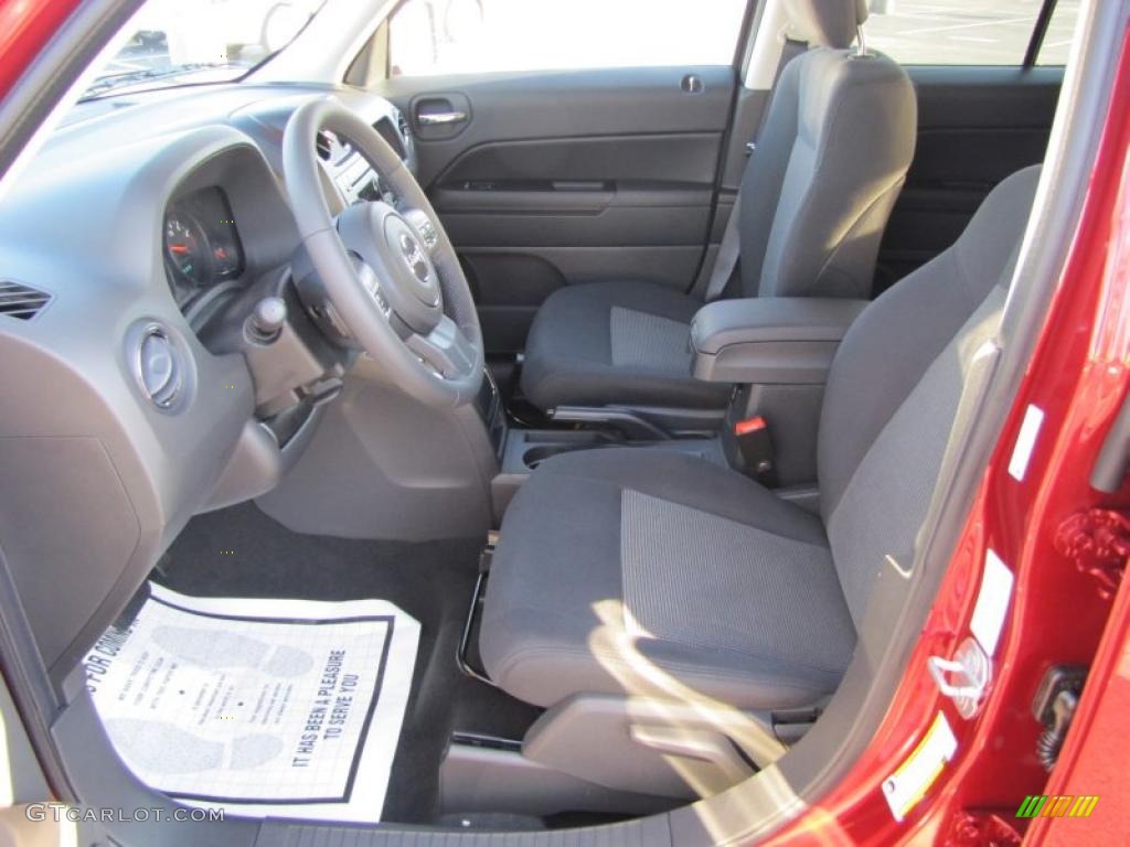 Dark Slate Gray Interior 2011 Jeep Patriot Latitude Photo #46822566
