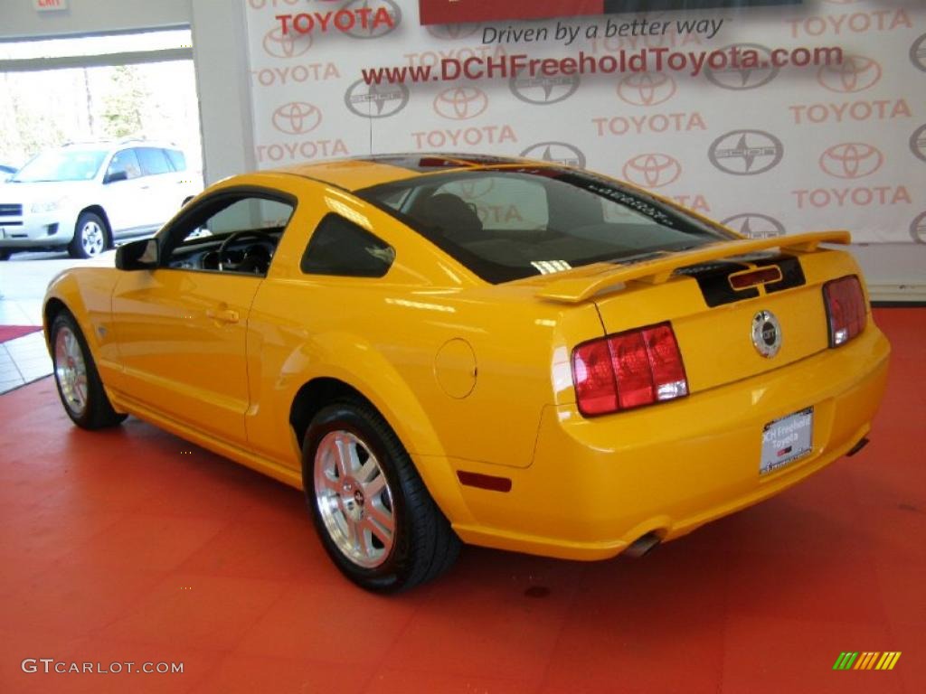 2007 Mustang GT Premium Coupe - Grabber Orange / Dark Charcoal photo #6