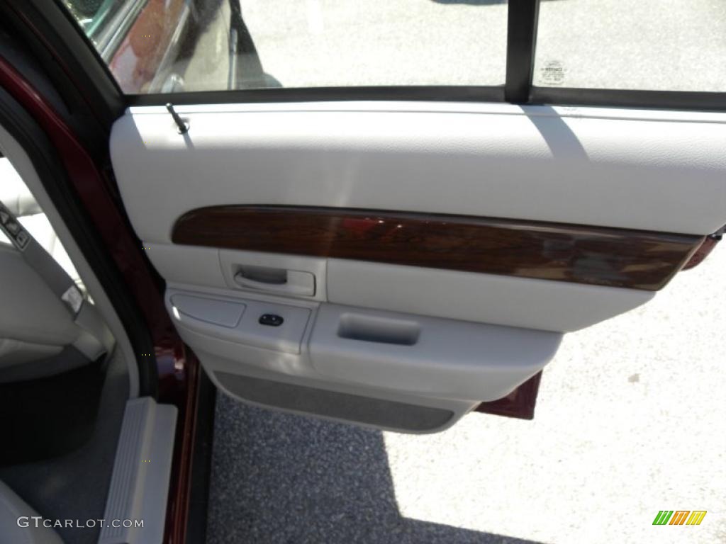 2004 Grand Marquis LS - Dark Toreador Red Metallic / Light Flint photo #12