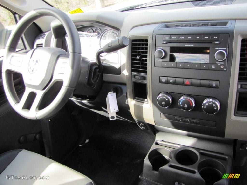 2011 Dodge Ram 2500 HD ST Regular Cab Dark Slate/Medium Graystone Dashboard Photo #46828505