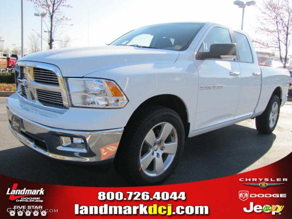 2011 Ram 1500 Big Horn Quad Cab - Bright White / Dark Slate Gray/Medium Graystone photo #1