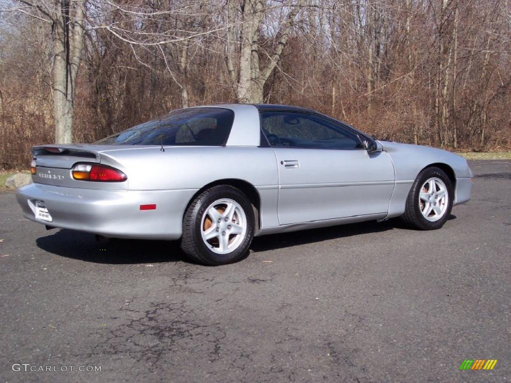 Sebring Silver Metallic 1998 Chevrolet Camaro Coupe Exterior Photo #46829988