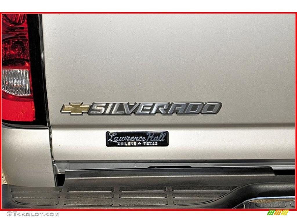 2003 Silverado 2500HD LT Crew Cab 4x4 - Light Pewter Metallic / Tan photo #4