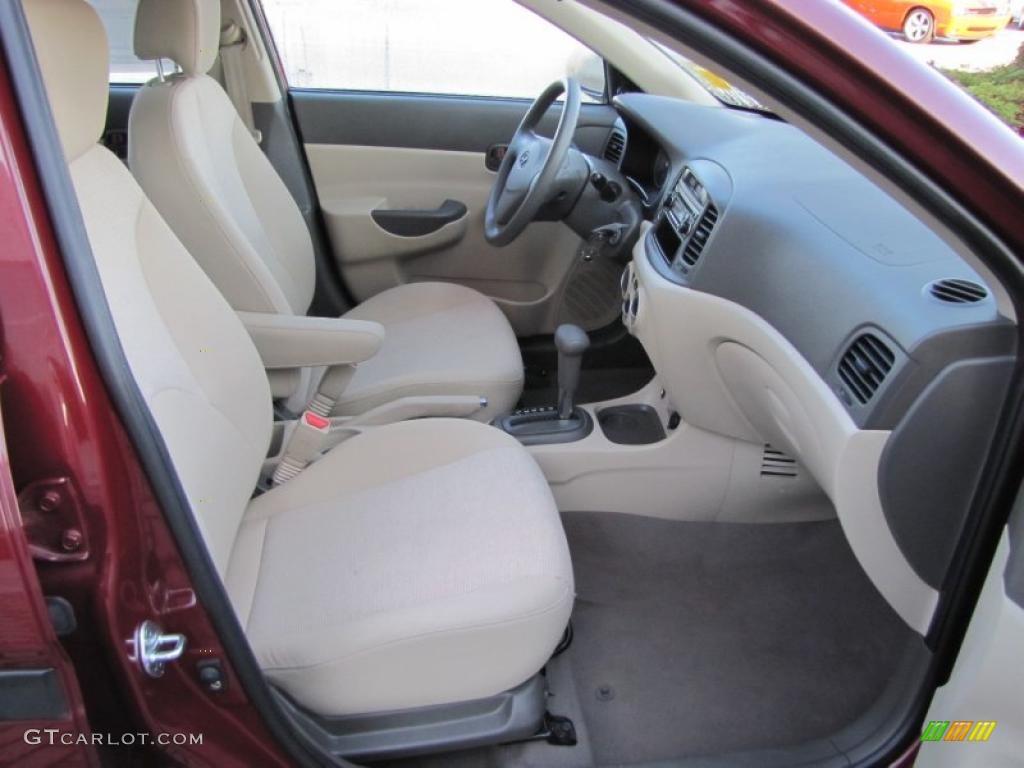 2009 Accent GLS 4 Door - Wine Red / Beige photo #16