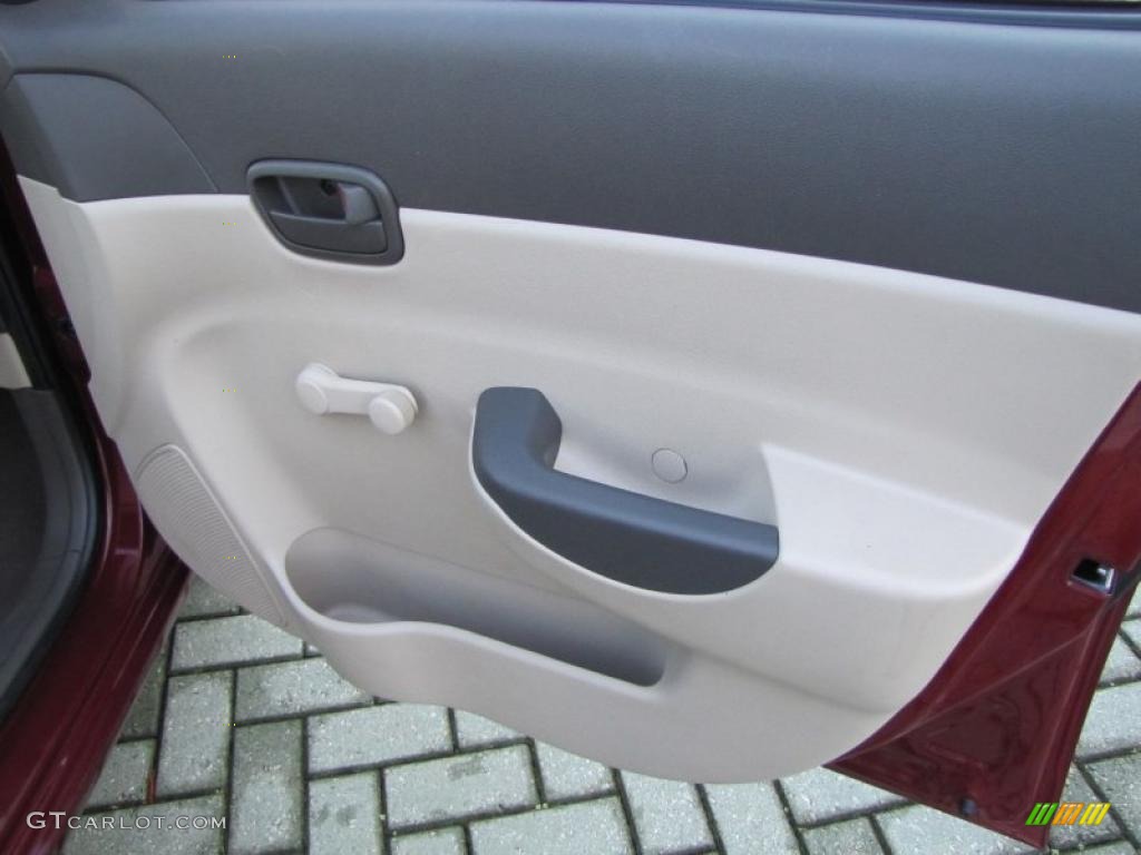 2009 Accent GLS 4 Door - Wine Red / Beige photo #17