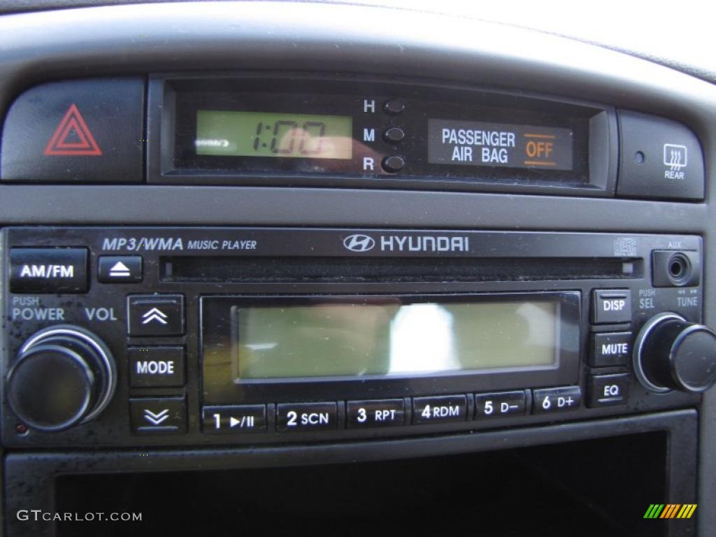 2009 Accent GLS 4 Door - Wine Red / Beige photo #23