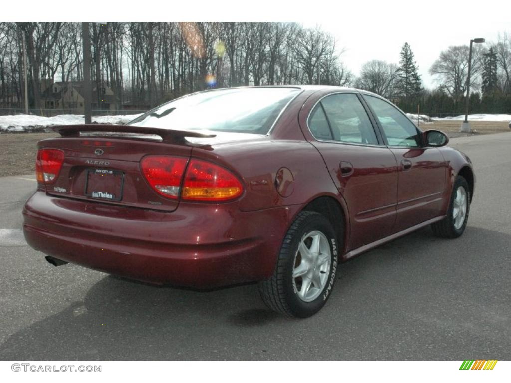 2000 Alero GL Sedan - Ruby Red / Pewter photo #6