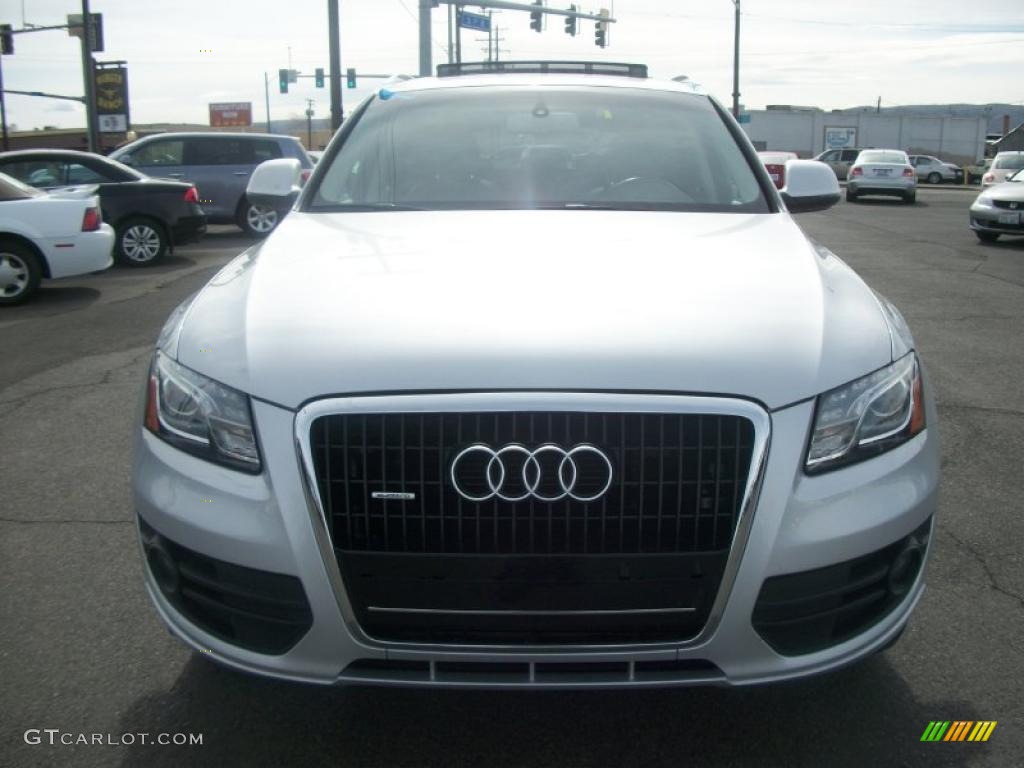 2009 Q5 3.2 Premium quattro - Ice Silver Metallic / Black photo #2