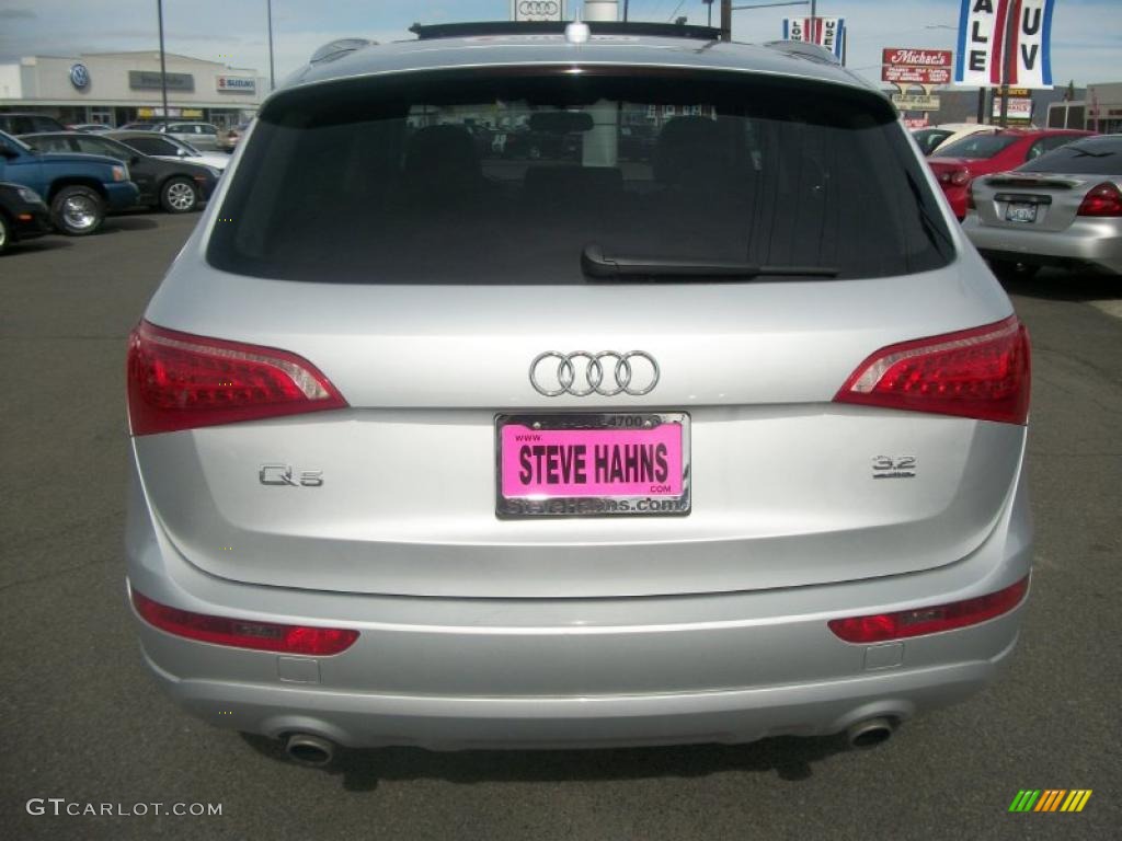 2009 Q5 3.2 Premium quattro - Ice Silver Metallic / Black photo #6