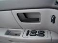 2007 Vibrant White Ford Taurus SE  photo #20