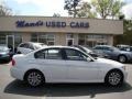 2006 Alpine White BMW 3 Series 325i Sedan  photo #1