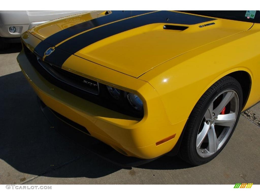 Detonator Yellow 2010 Dodge Challenger SRT8 Exterior Photo #46834848