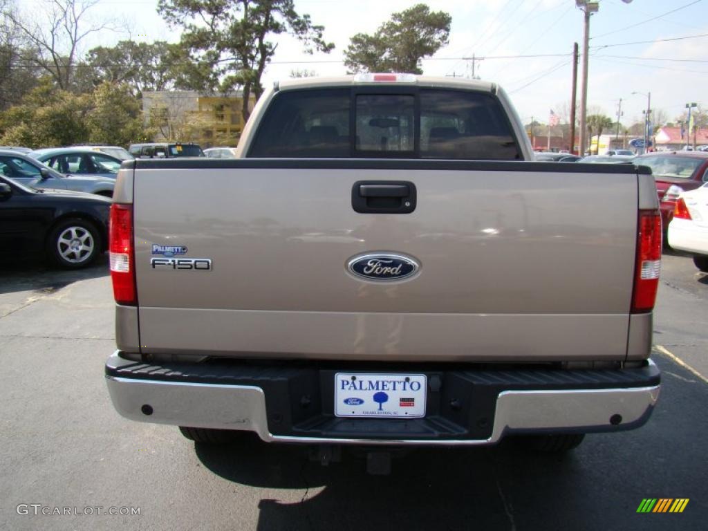 2004 F150 Lariat SuperCrew 4x4 - Arizona Beige Metallic / Tan photo #7