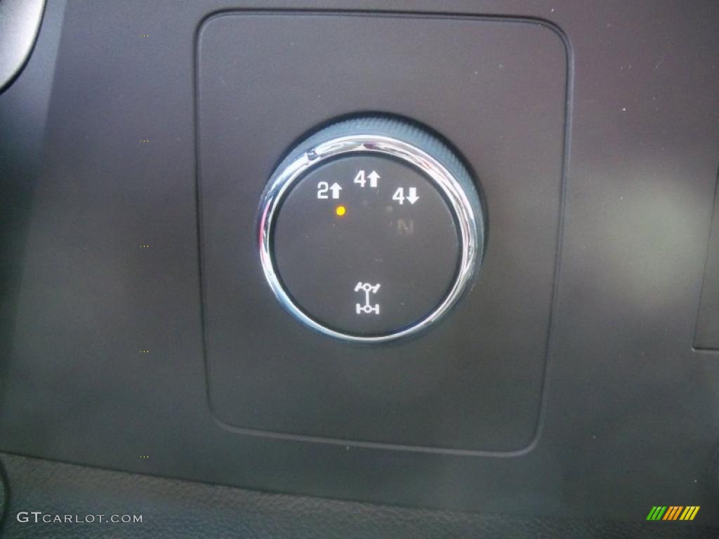 2011 Chevrolet Silverado 3500HD LT Extended Cab 4x4 Dually Controls Photo #46837539