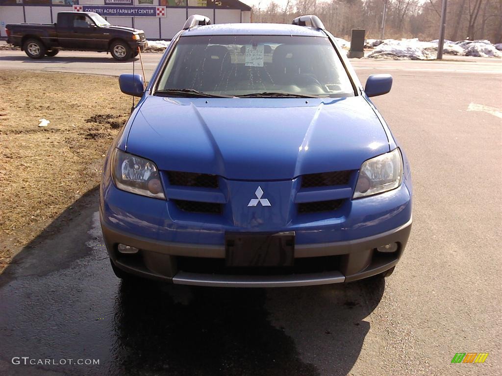 2003 Outlander XLS 4WD - Pacific Blue / Charcoal photo #2