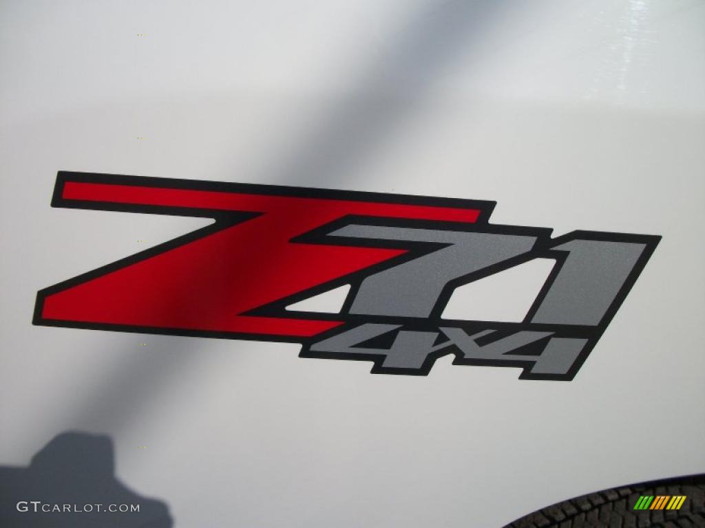 2009 Chevrolet Silverado 1500 LTZ Crew Cab 4x4 Marks and Logos Photo #46838295