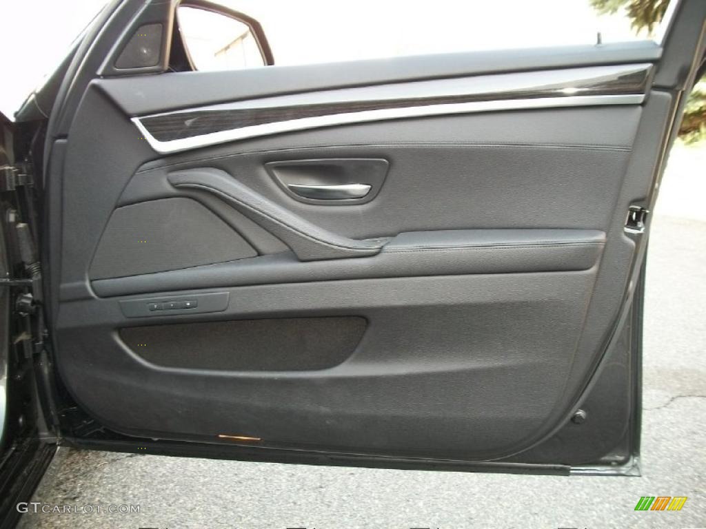 2011 BMW 5 Series 550i Sedan Black Door Panel Photo #46839828