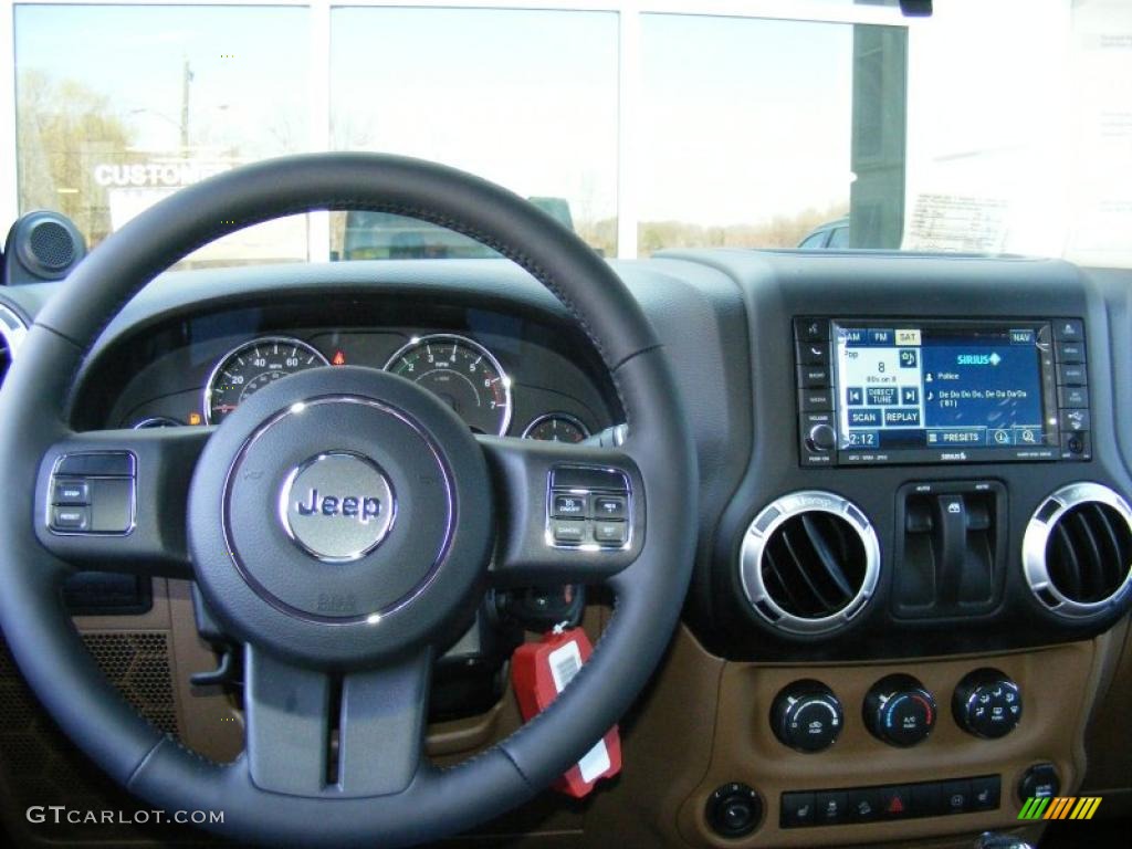 2011 Jeep Wrangler Rubicon 4x4 Controls Photo #46840116
