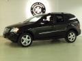 Black - ML 350 4Matic Photo No. 4