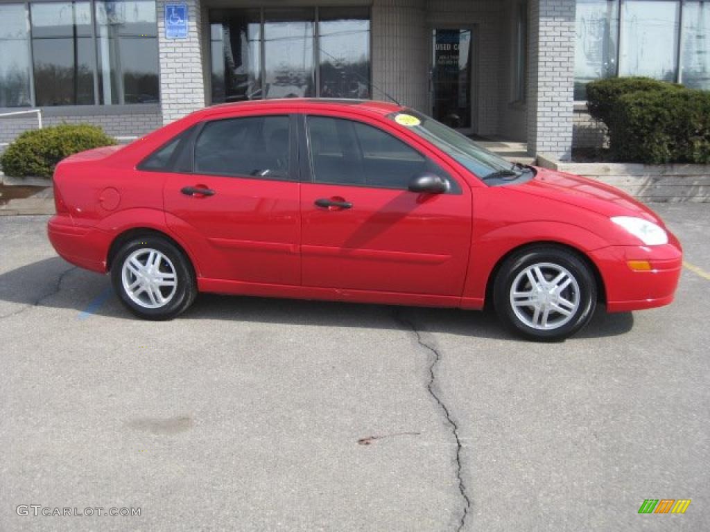 Infra Red 2002 Ford Focus SE Sedan Exterior Photo #46844757