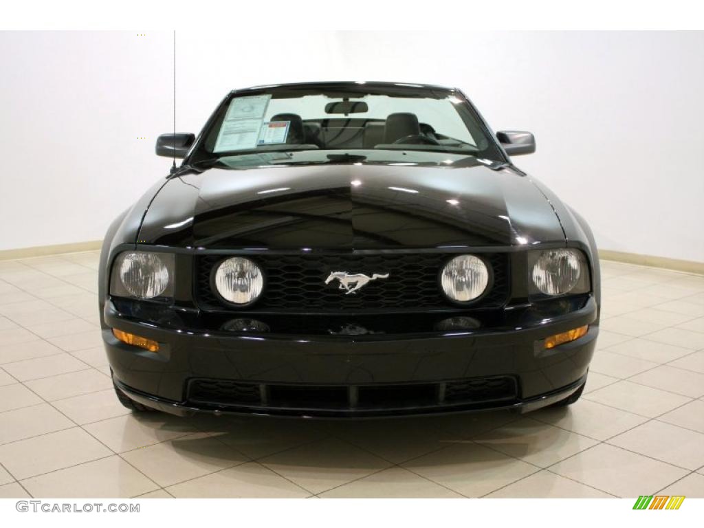 Black 2006 Ford Mustang GT Premium Convertible Exterior Photo #46846929