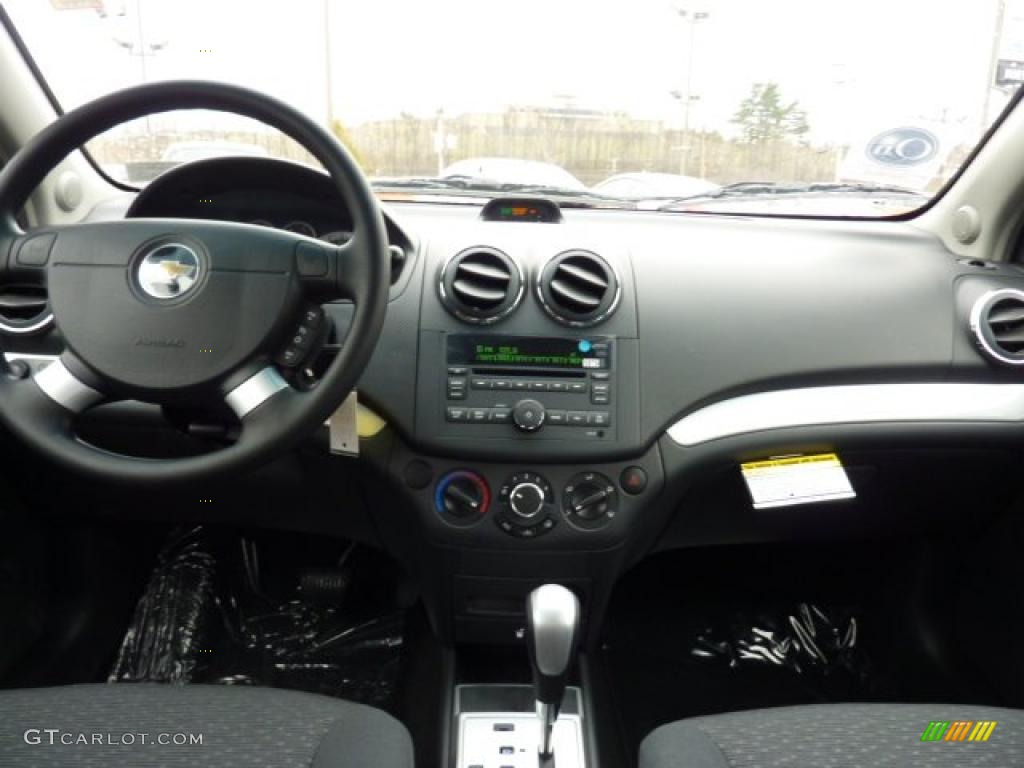 2011 Chevrolet Aveo LT Sedan Charcoal Dashboard Photo #46848318