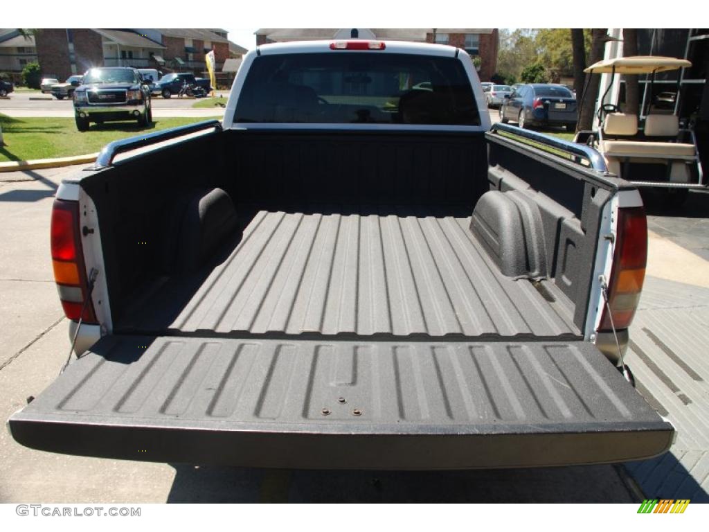 2001 Silverado 1500 LS Extended Cab - Summit White / Graphite photo #4